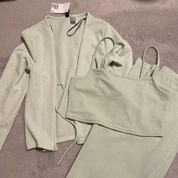3 Piece Mint Green Set - Picture 5 of 5